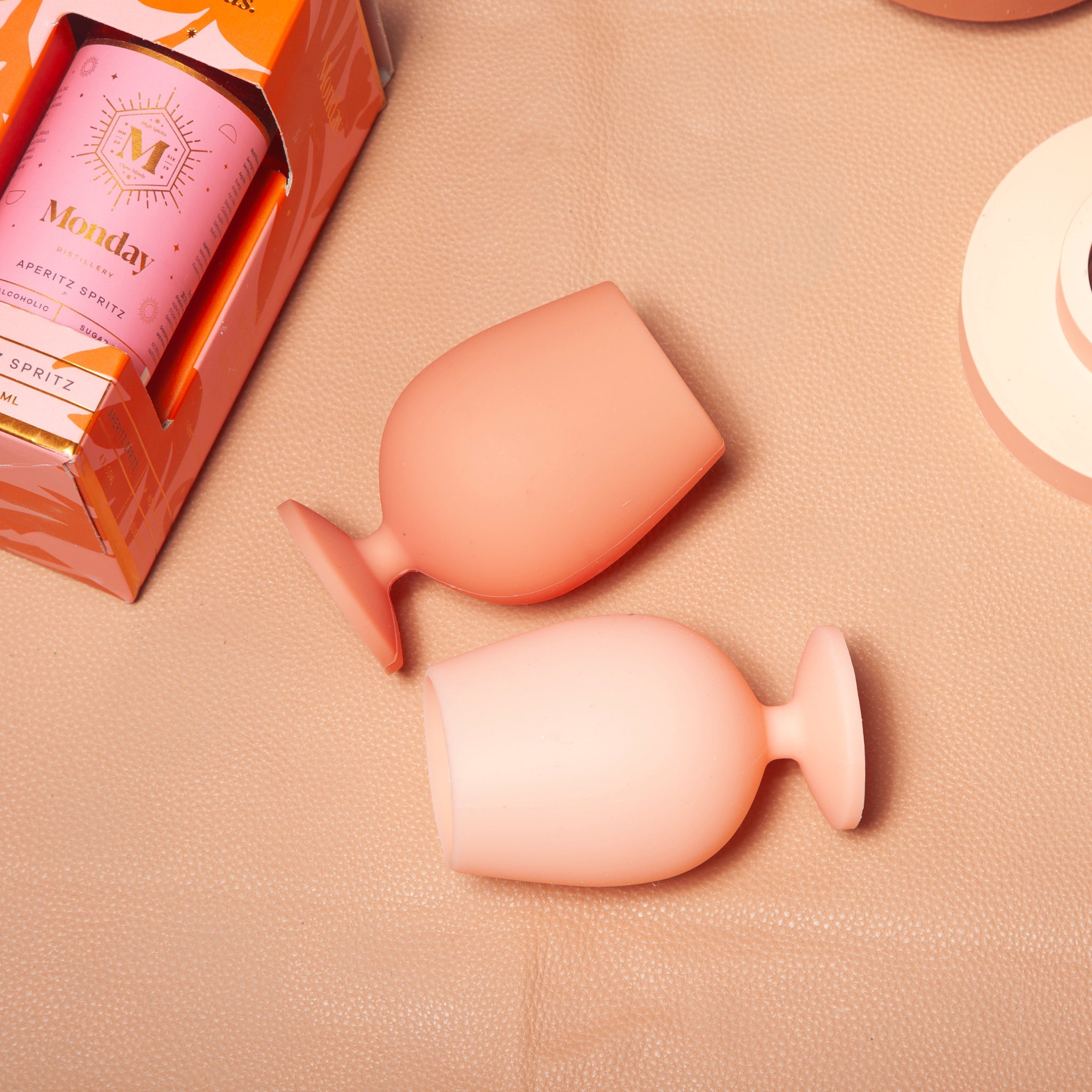 Porter Green | Stemm | Silicone Unbreakable Wine Glasses | Terra + Peach